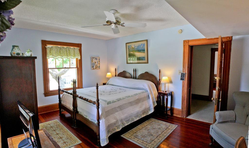 Night Swan Intracoastal Bed & Breakfast New Smyrna Beach Eksteriør bilde