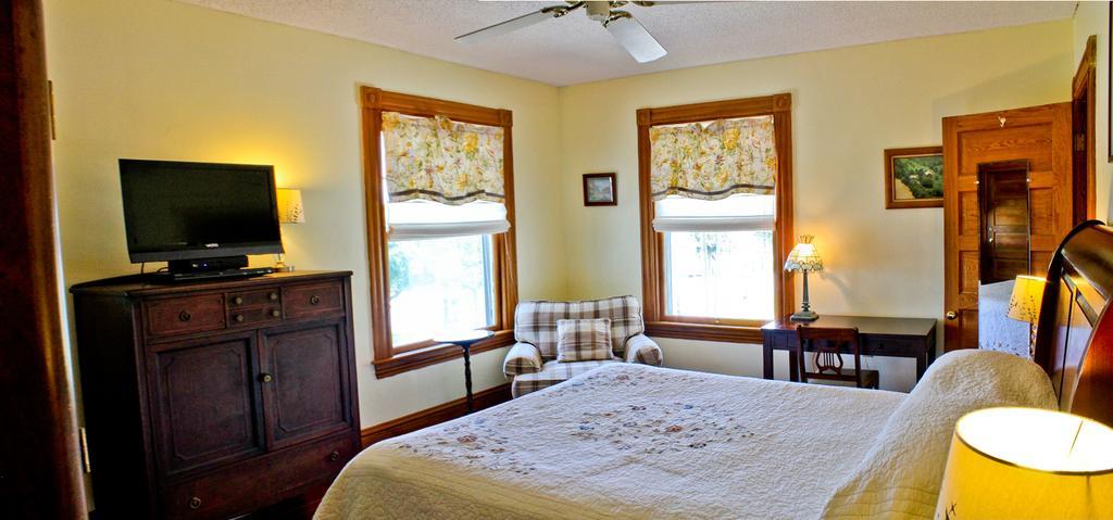 Night Swan Intracoastal Bed & Breakfast New Smyrna Beach Eksteriør bilde