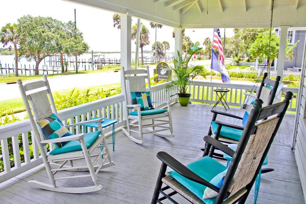 Night Swan Intracoastal Bed & Breakfast New Smyrna Beach Eksteriør bilde