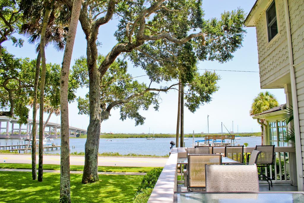 Night Swan Intracoastal Bed & Breakfast New Smyrna Beach Eksteriør bilde