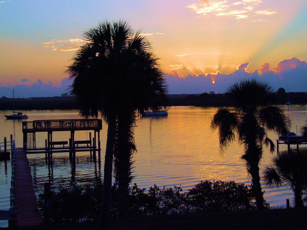 Night Swan Intracoastal Bed & Breakfast New Smyrna Beach Eksteriør bilde